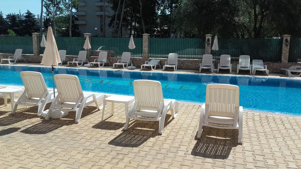 Global Ville Apartcomplex Slantchev Briag Extérieur photo